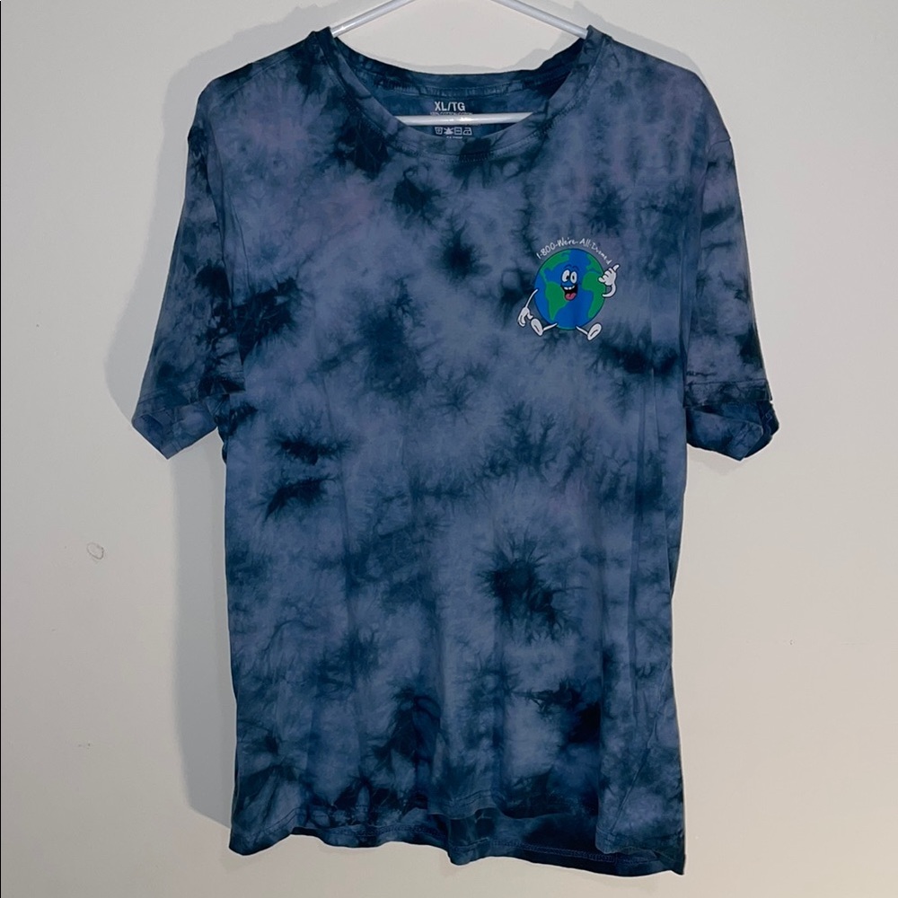 Stylish Blue Tie-Dye T-Shirt